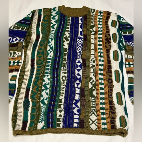 Angenie Sweater - Picture 6 of 15